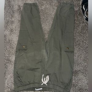 green cargo pants